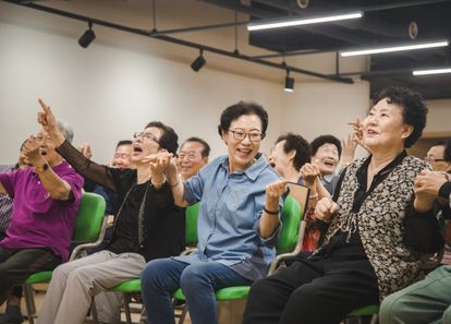 완벽한 워크샵의 시작, 레전드 팀빌딩 게임 썸네일