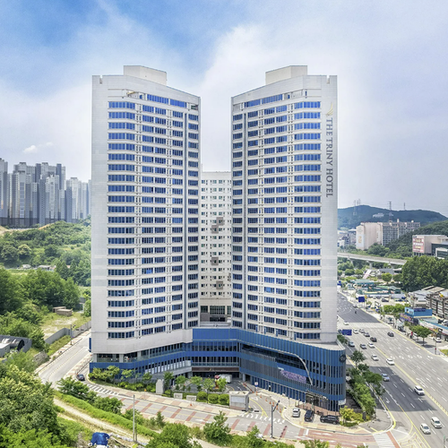 [경기 용인] 더트리니 어반스위트 썸네일 이미지 1